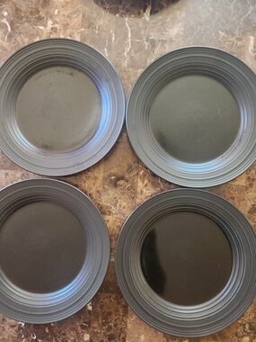 Classic Matte Black Dinner Plate - Set of 4